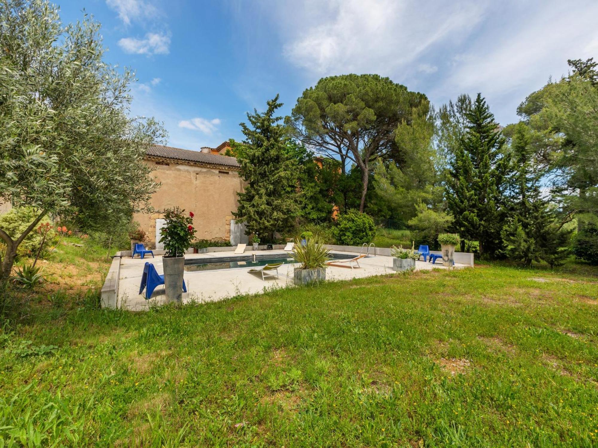 Apartment With Pool Amid Vineyards And Near The Beach Mèze Екстериор снимка