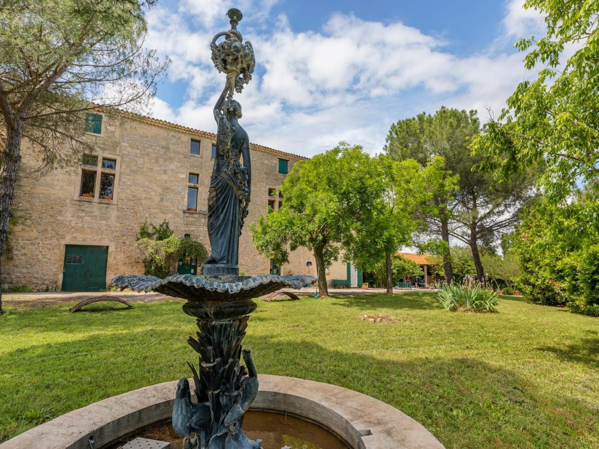 Apartment With Pool Amid Vineyards And Near The Beach Mèze Екстериор снимка